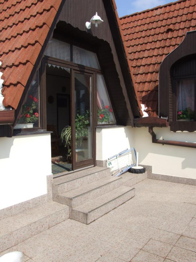 Revesz Vendeghaz Hotel ฮอร์กานี ภายนอก รูปภาพ
